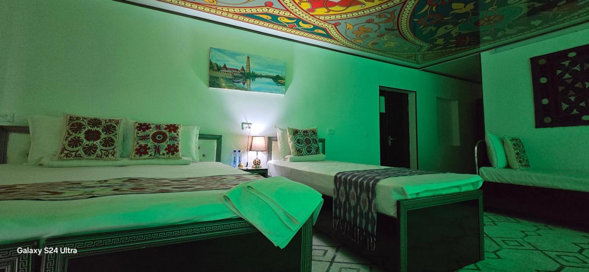 Khiva Tosh Darvoza & Trip Service 외부 사진